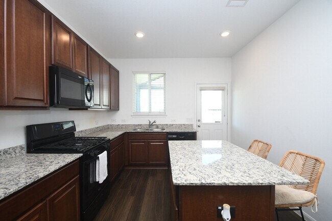 Building Photo - 17730 Winnower Ln