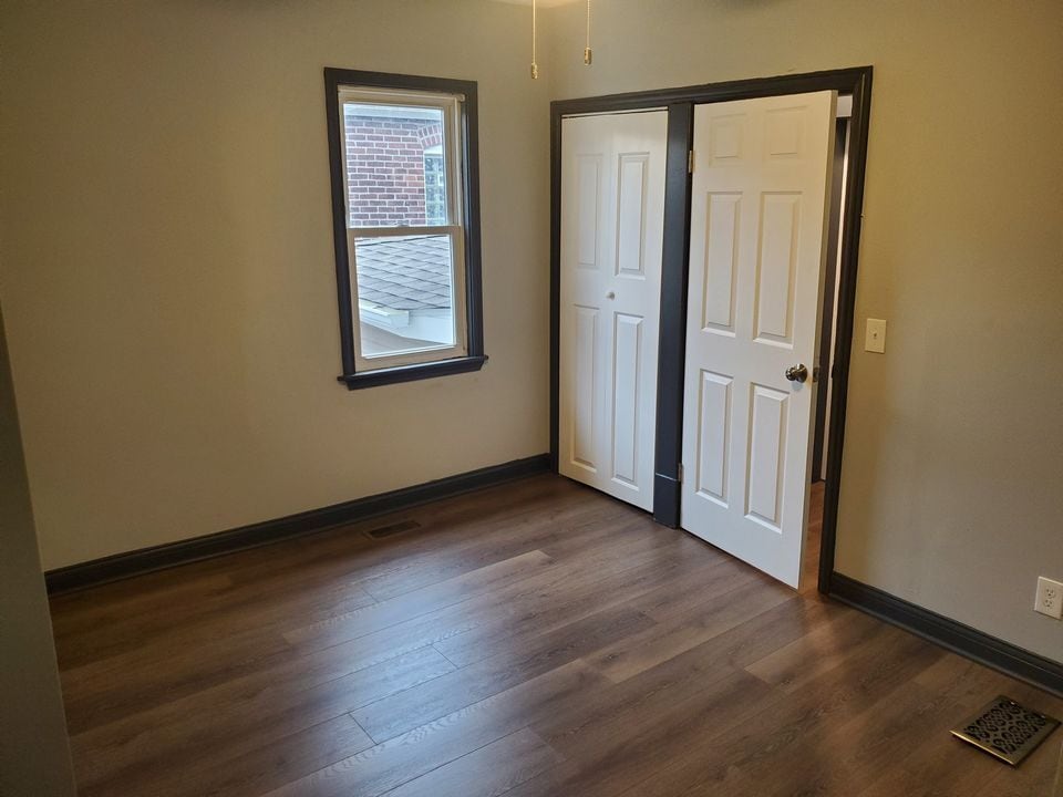 Building Photo - 957 Harrison Ave