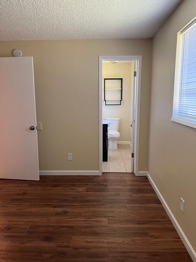 Building Photo - 1214 Withington St