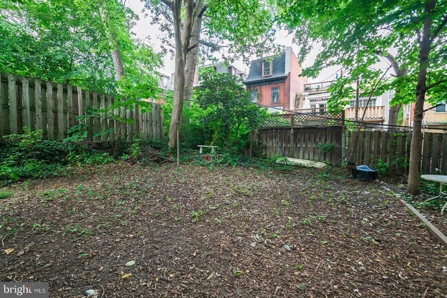 Building Photo - 4329 Osage Ave
