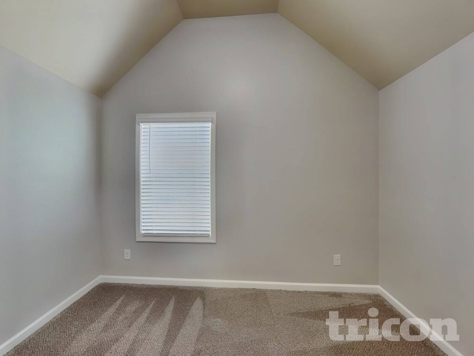 Building Photo - 11350 Freeman Way