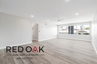 Building Photo - 615 Erie St