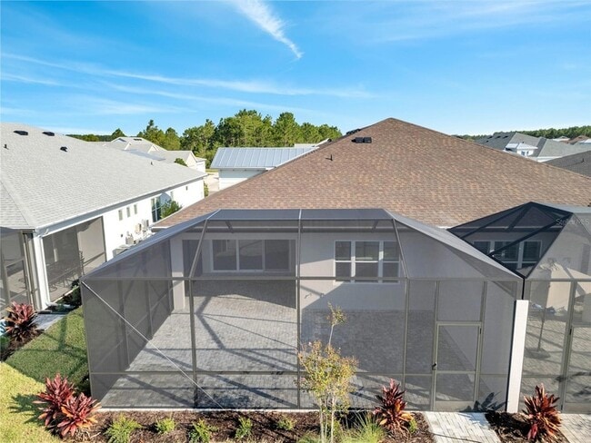 Building Photo - 215 Summertime Pl