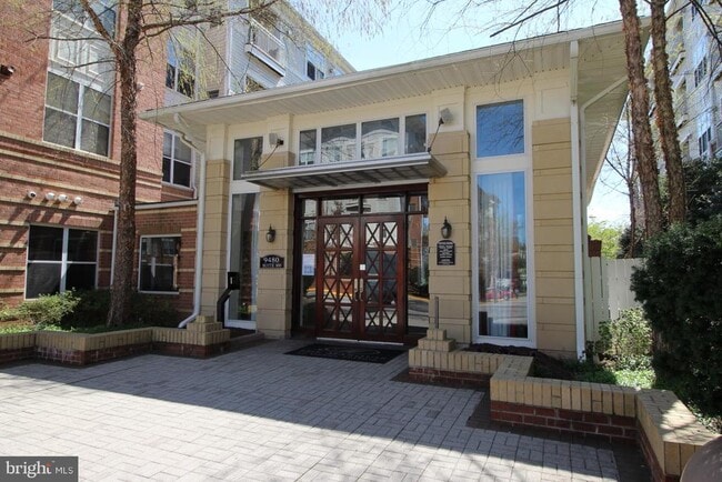 Building Photo - 2791 Centerboro Dr