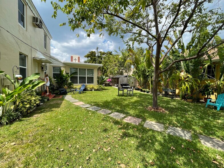 Building Photo - 1555 Harrison Street