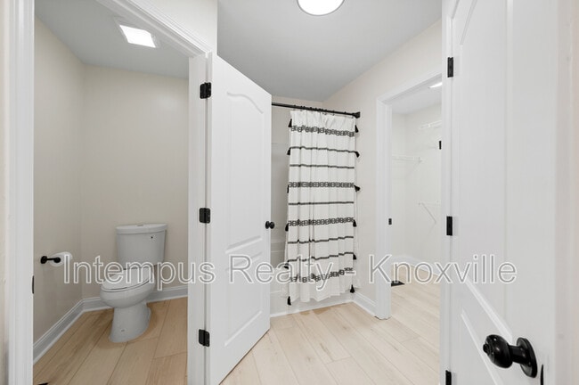 Building Photo - 7411 Cascade Meadows Way