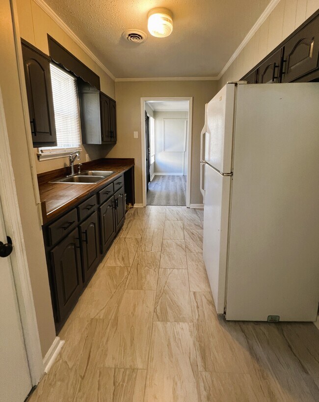 Building Photo - 4327 Zelda Ln