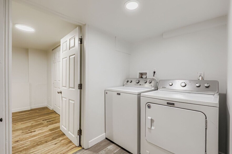 Building Photo - 1980 Galena St