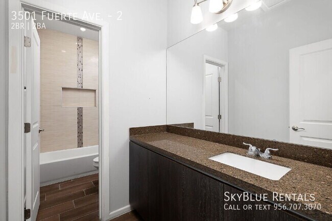 Building Photo - 3501 Fuerte Ave