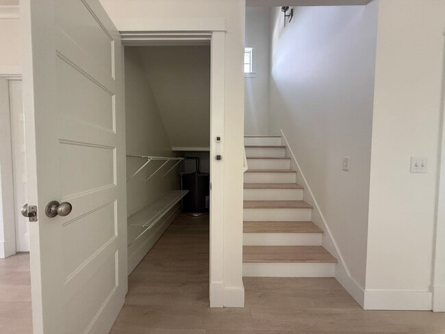 Building Photo - Pet-Friendly 3-Bedroom Home with Modern Features, Covered Deck & Bright Open Space
