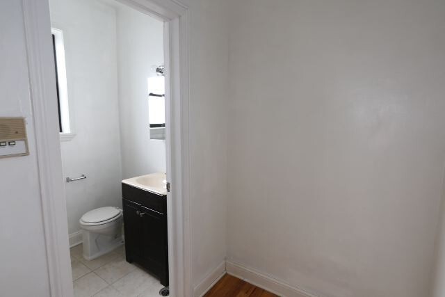 Building Photo - 4848 N Damen Ave