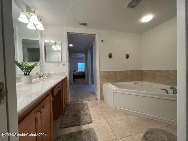 Building Photo - 161 Majestic Bay Ave