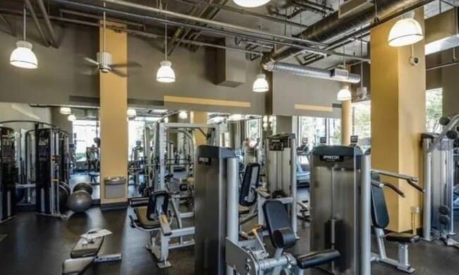 Building Photo - 1450 Washington St