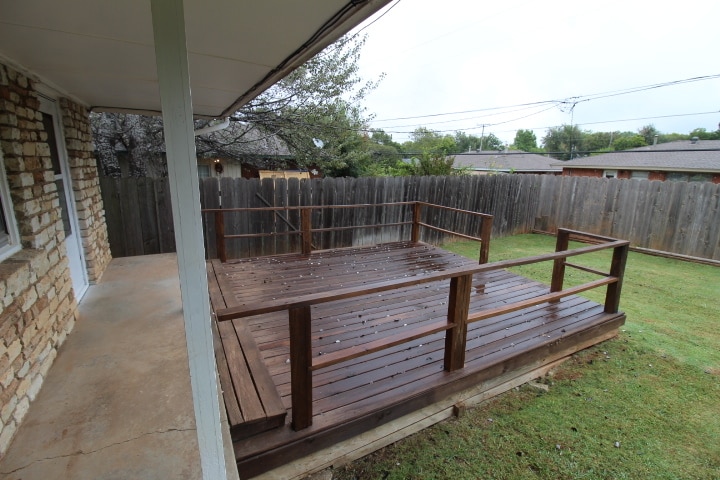 Building Photo - 2436 Huntleigh Dr
