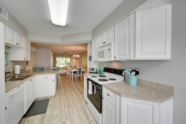 Building Photo - 3930 Leeward Passage Ct