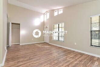 Building Photo - 3 Bedroom Pet-Friendly Home in Spring Hill...