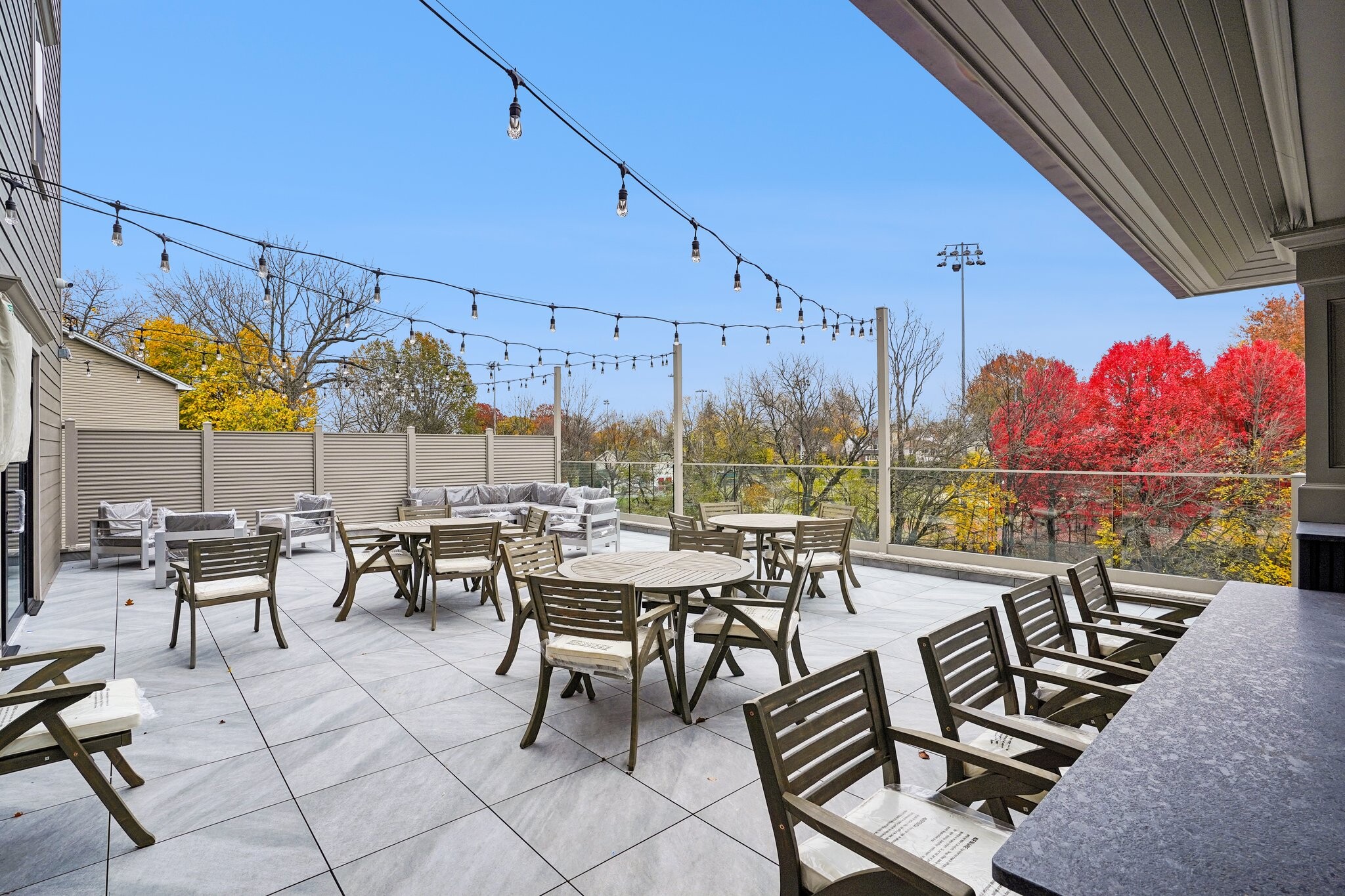 Terrace - 106 Montgomery St