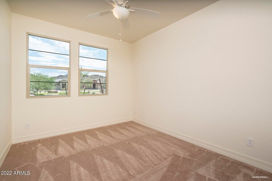 Building Photo - 16792 W Gwen St