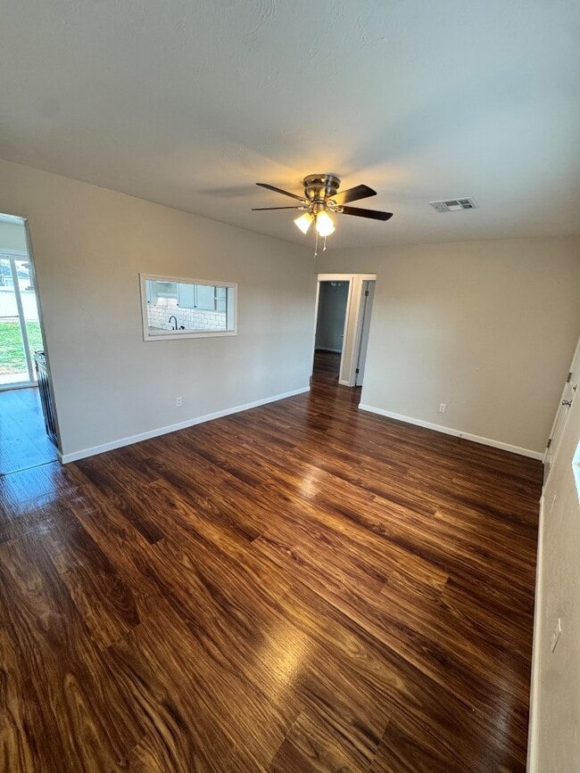 Building Photo - 2505 SW Murray Dr