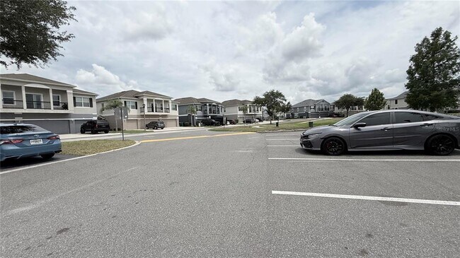 Building Photo - 6624 S Goldenrod Rd