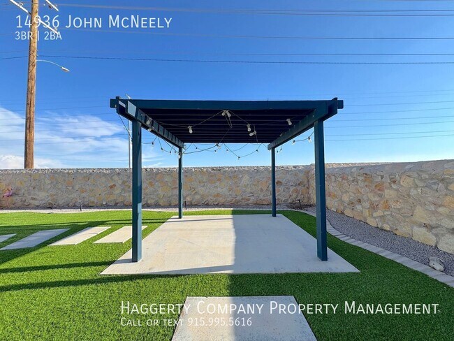 Building Photo - 14936 John McNeely Ave
