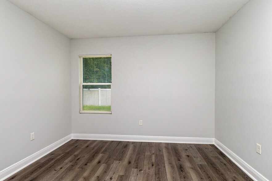 Building Photo - 774 Lucaya Dr