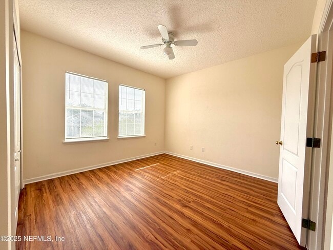 Building Photo - 2080 Trailing Pines Way