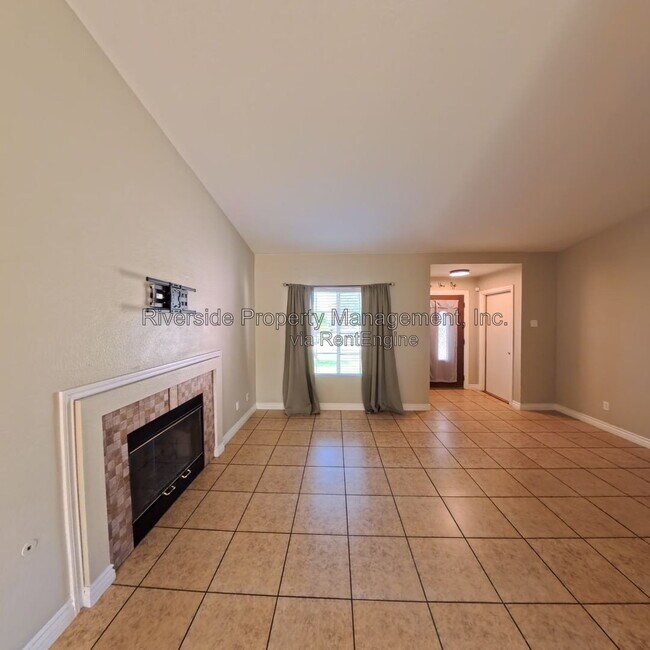 Building Photo - 25940 Xana Way