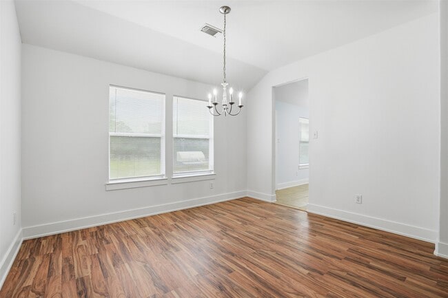 Building Photo - 1631 Hade Meadow Ln