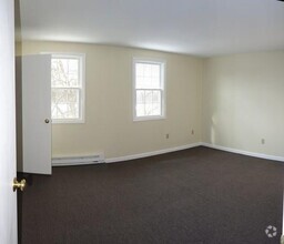 Building Photo - 252 West St