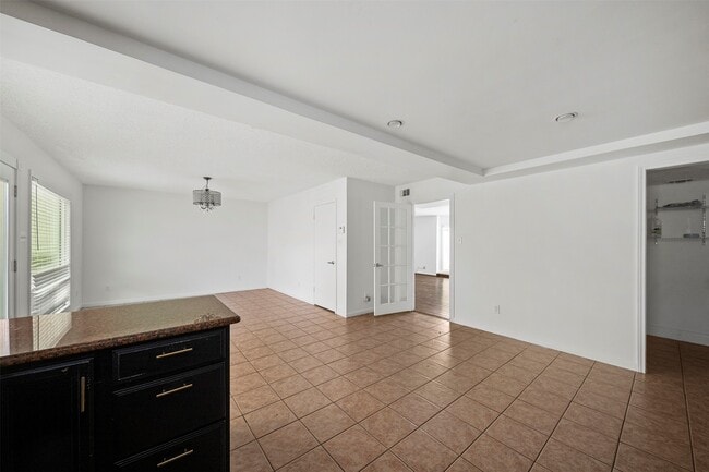 Building Photo - 9404 Denbury Way