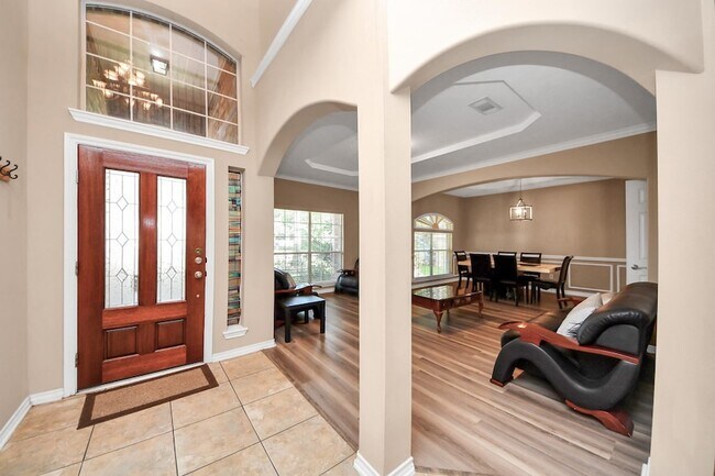 Building Photo - 706 River Delta Ln