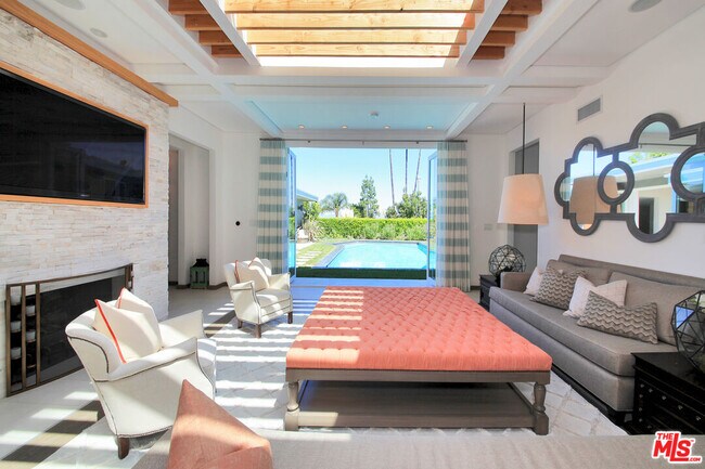 Building Photo - 3054 Elvido Dr