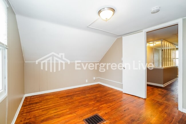 Building Photo - 1171 Studer Ave