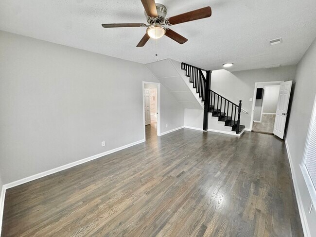 Building Photo - 3557 Kearney Ave