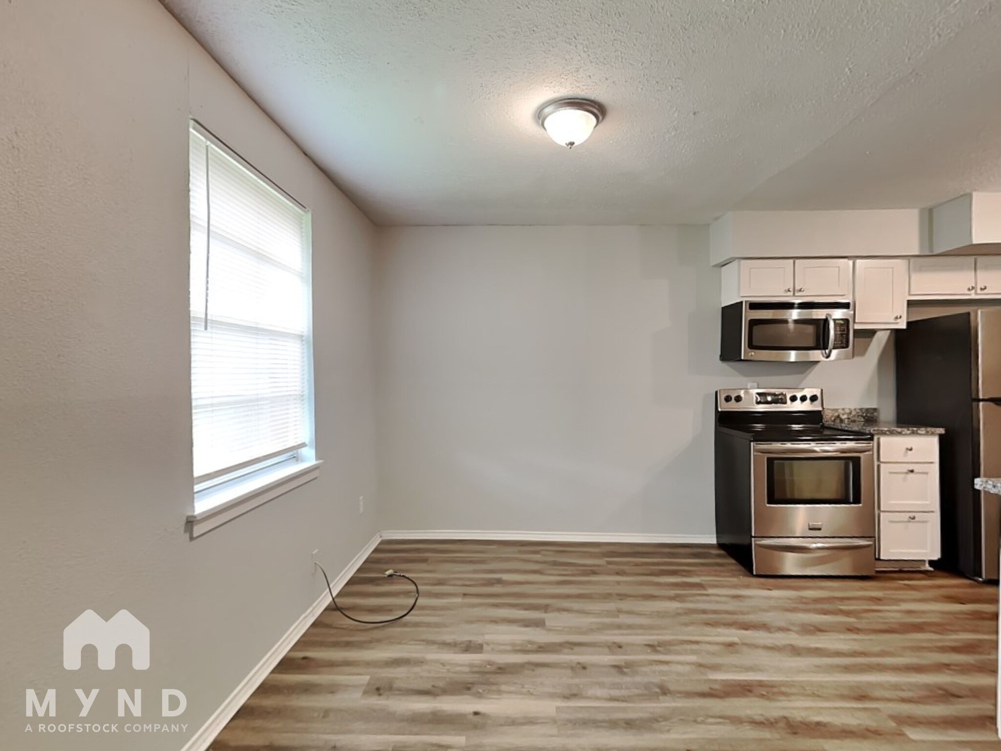 Building Photo - 4419 Trafalgar Dr