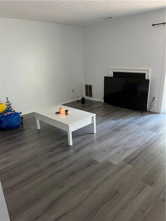 Building Photo - 3583 Kennesaw Station Dr