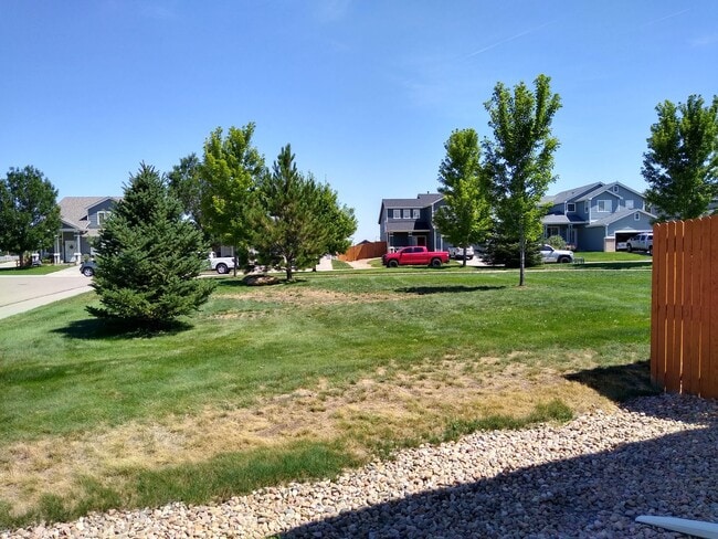 Building Photo - Gorgeous 2 Story 3 Bedroom 2.5 Baths in Dacono For Rent