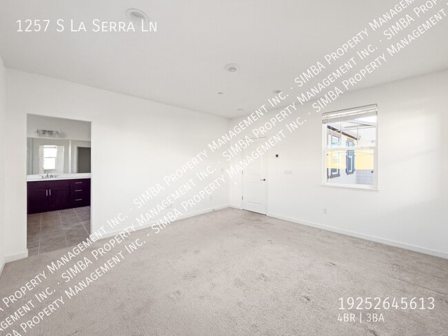 Building Photo - 1257 La Sera Ln