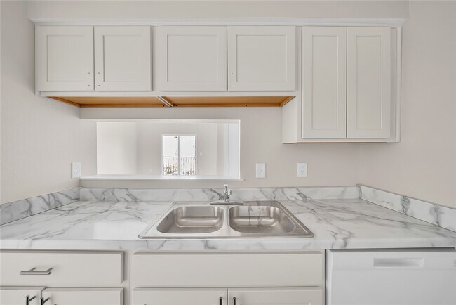 Building Photo - 12619 Ashford Meadow Dr