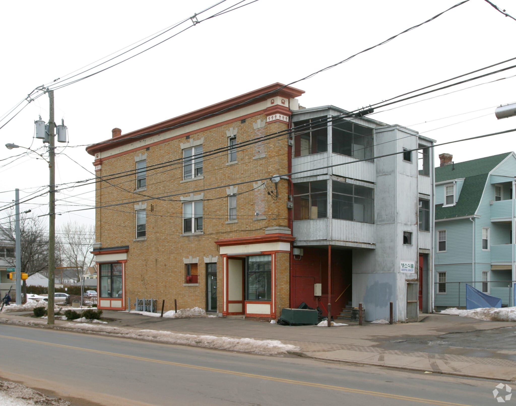 Building Photo - 165-169 Park Rd