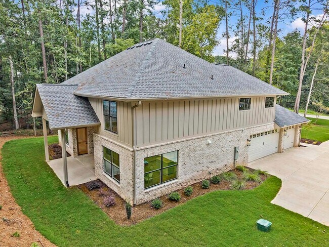 Building Photo - 1721 Osprey Poynte