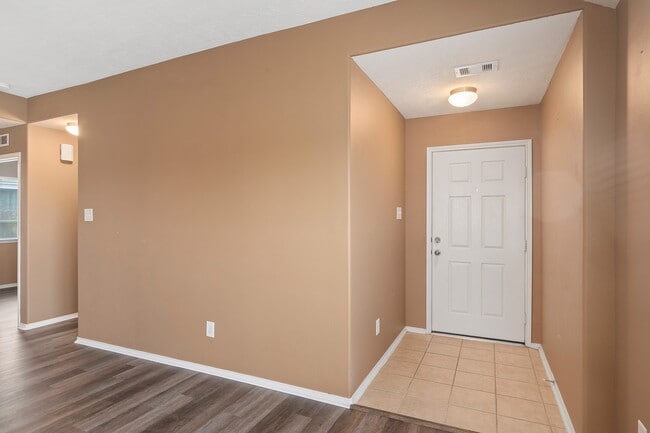 Building Photo - 17219 Osprey Landing Dr