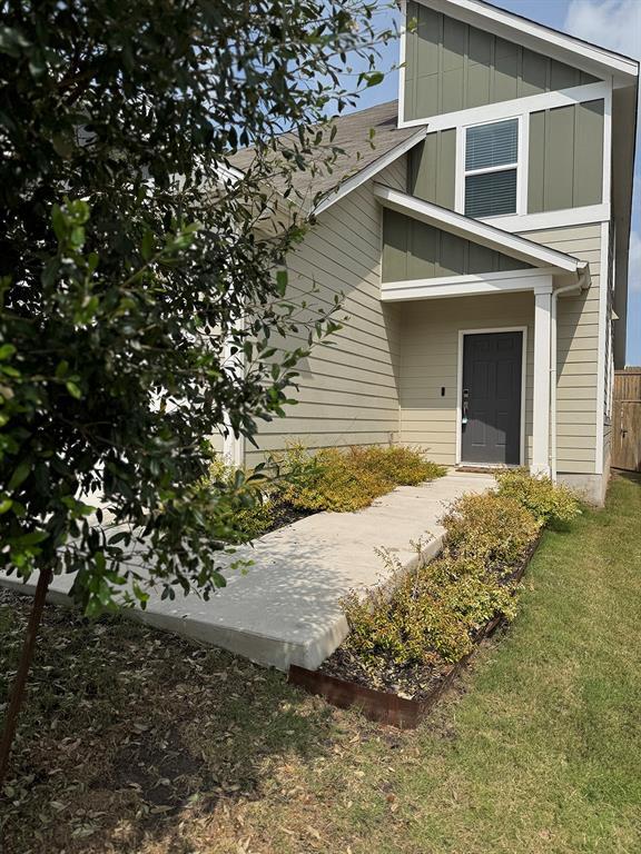Building Photo - 5204 Jason Dr