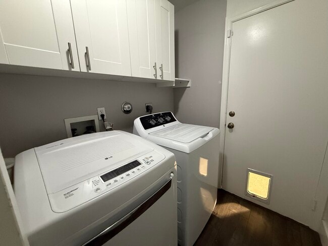 Building Photo - 8150 Mystic Harbor Cir