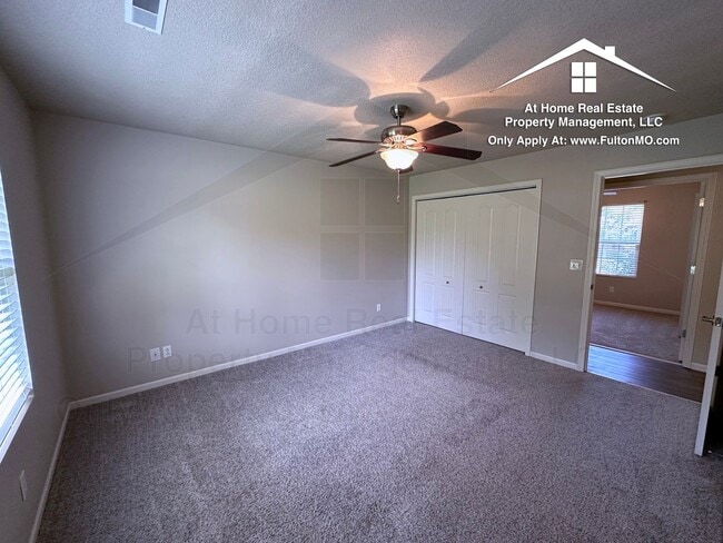 Building Photo - 1002 Cote Sans Dessein Rd