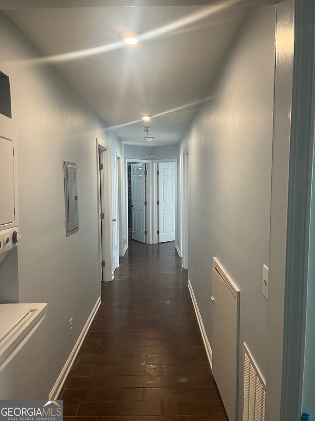 Building Photo - 2894 Randall St