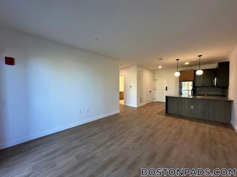 Building Photo - 199 Gardner St