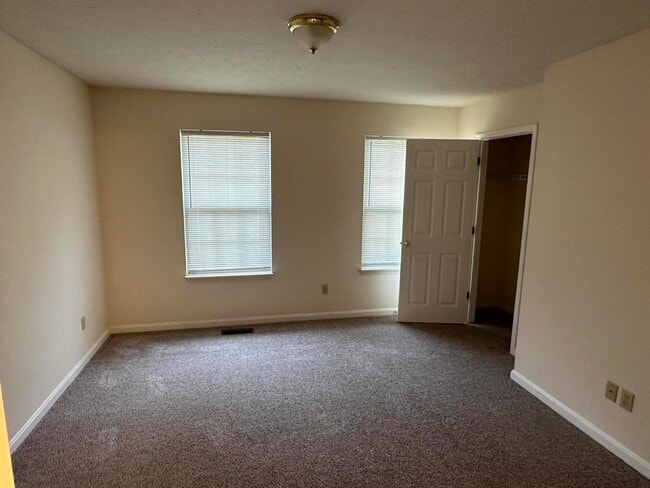 Building Photo - 1017 Smither Dr