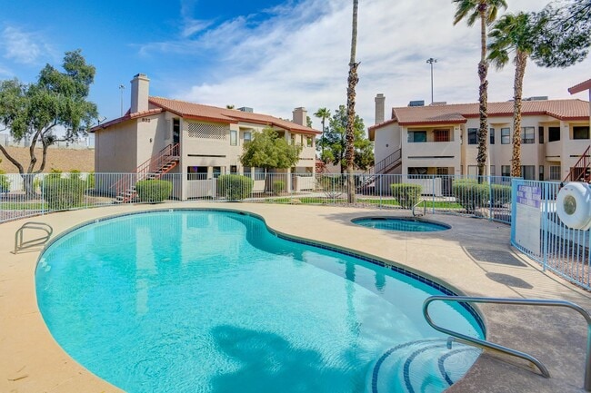 Building Photo - 853 Rock Springs Dr